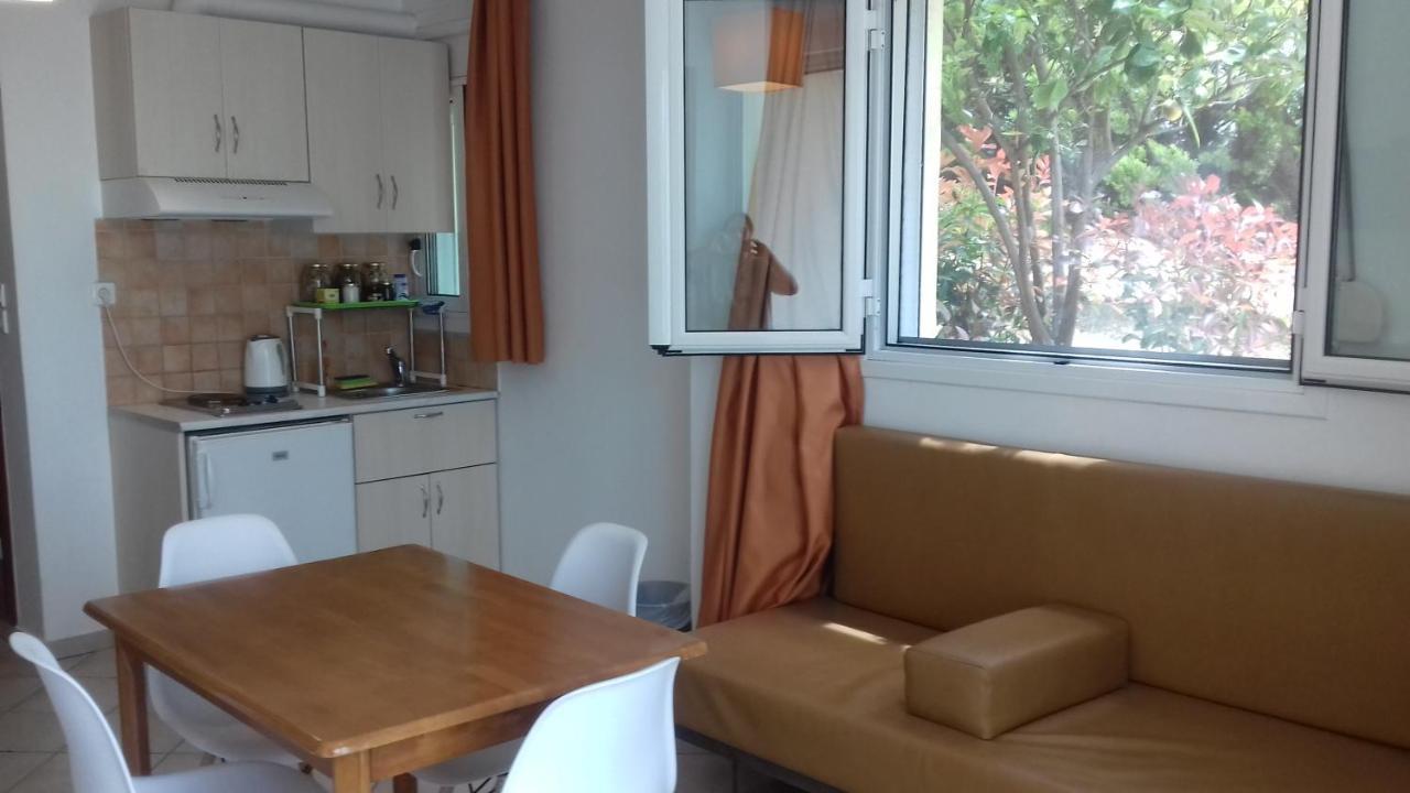 Potokia Rooms Kakovatos Eksteriør bilde